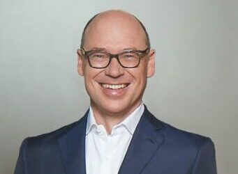 Dr. Christian Harisch
